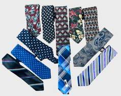 Beautiful Vintage Envoy, Jos. A. Bank, Town Craft, Stafford, Windsor, Pierre Cardin, and J. Ferrar Silk Scarves Lot