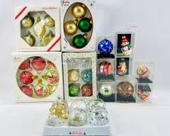 Vintage Holiday Reflections, Sparkling Creations And Other Vintage Glass Ornaments On Original Boxes