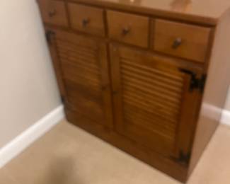 $180 Vintage Ethan Allen Baumritter mid century heirloom nutmeg maple CRP cabinet with louvered shutter doors. 30.25" w x 18.5"d x 30"h as found commensurate with age. Available for online purchase Wednesday as per instructions in the sale details.