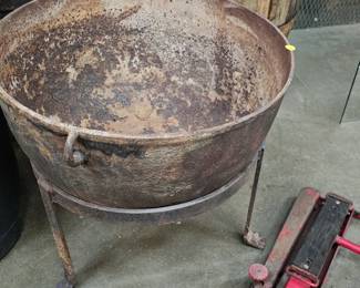 CAST IRON CAULDRON ON STAND