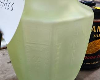 URANIUM GLASS