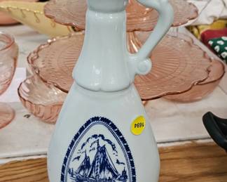 VINTAGE JIM BEAM DECANTER BOTTLE