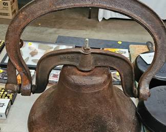 CAST IRON DINNER BELL