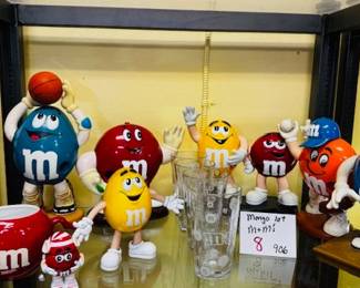 M&M