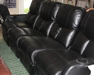set of 6 - SEATCRAFT Leather Media Chairs