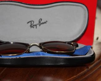 vintage RAY-BAN sunglasses