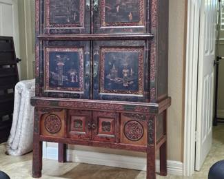 antique 19th c. Chinese cabinet