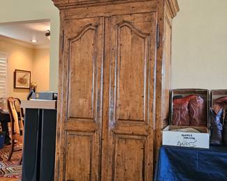 Media Armoire Cabinet