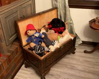 Mini antique chest and dog toys.