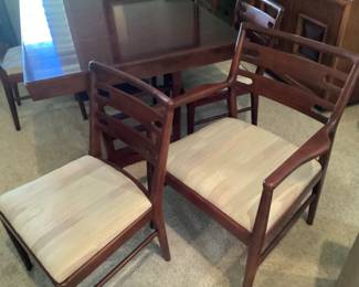 2 Arm and 4 side included