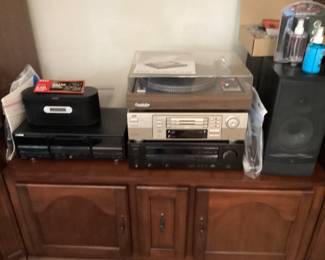 Multiple audio components 