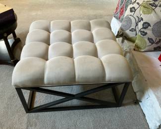 Square hassock w metal base