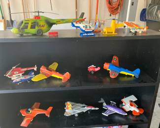Collection of 1960's toy airplanes, Hubley, Tonka