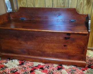 Blanket/Toy chest, solid wood