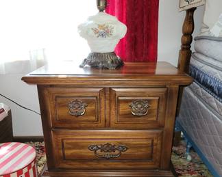 Single Broyhill night stand