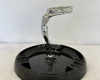 1952 Harry Davies Molding 980 Statuette flying goddess hood ornament ashtray
