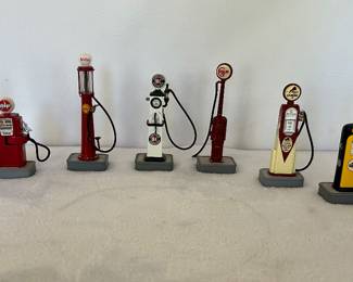 Danbury Mint gas pump