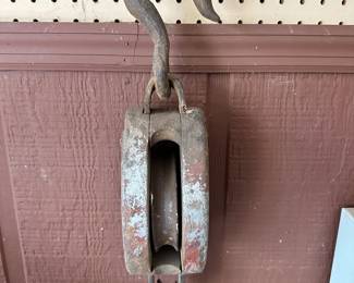 single block and tackle pulley with hook
