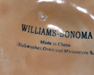 Williams-Sonoma soup tureen and four bowls