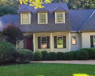 Lovely Ford's Colony home