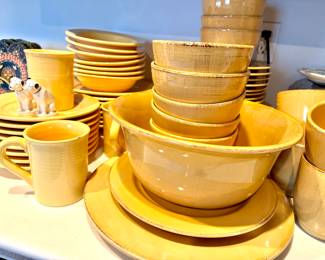 Pier 1 dinnerware set