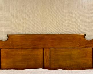 headboard detail