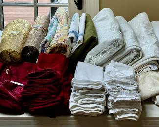 Assorted Linens