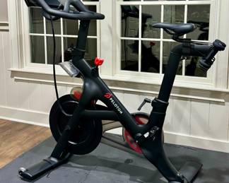 Peloton Bike