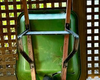 True Temper Wheelbarrow