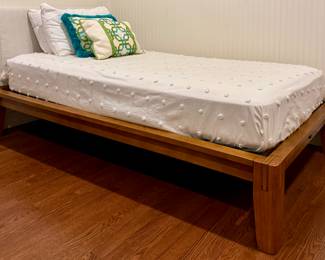Thuma Upholstered Twin Platform Bed