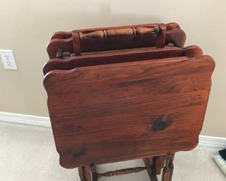 Set of 4 Ethan Allen TV Trays