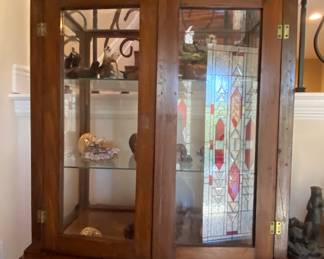 Small Wood and glass Display cabinet 22" x 21" x 12"