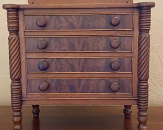 Small Scrolled Jewerly Valet 14 1/2" x 16" x 7"