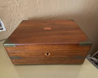 Small portable writing desk