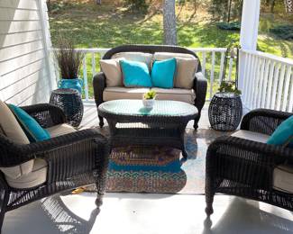 resin outdoor furniture