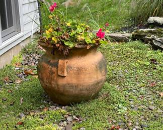 handled planter