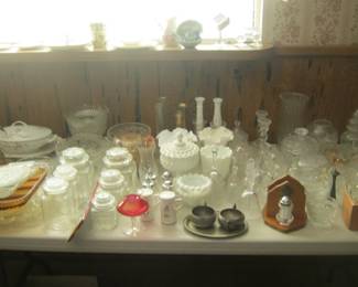Assorted glassware