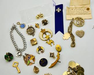 Gold & other jewelry