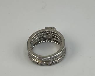 Diamond & white gold ring