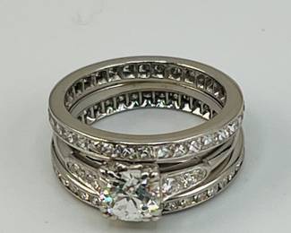 Diamond & white gold ring