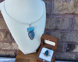 Stick Agate Necklace Blue Apatite Ring  Tested  See Pictures