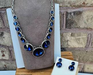 Blue Faceted Graduated Necklace Matching Earrings