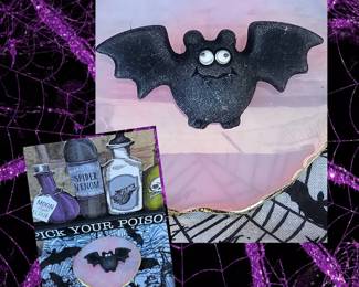 Vintage Hallmark 1989 Flocked Bat Pin With Wiggle Eyes See Video