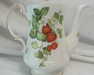 Queens Rosina China Co. Ltd. Virginia Strawberry Teapot, Fine Bone China, Made In England