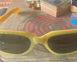 Vintage Cat Eye Sunglasses