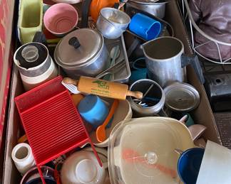 Vintage Kid's Play Cookware