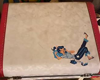 Vintage Girl's Travel Cases