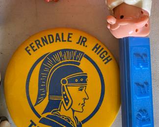 Blue Hat Boy No Feet Pez/Ferndale Jr. High Trojans Pinback
