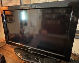 Toshiba 32" TV