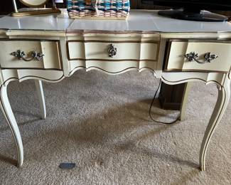 Vintage white vanity